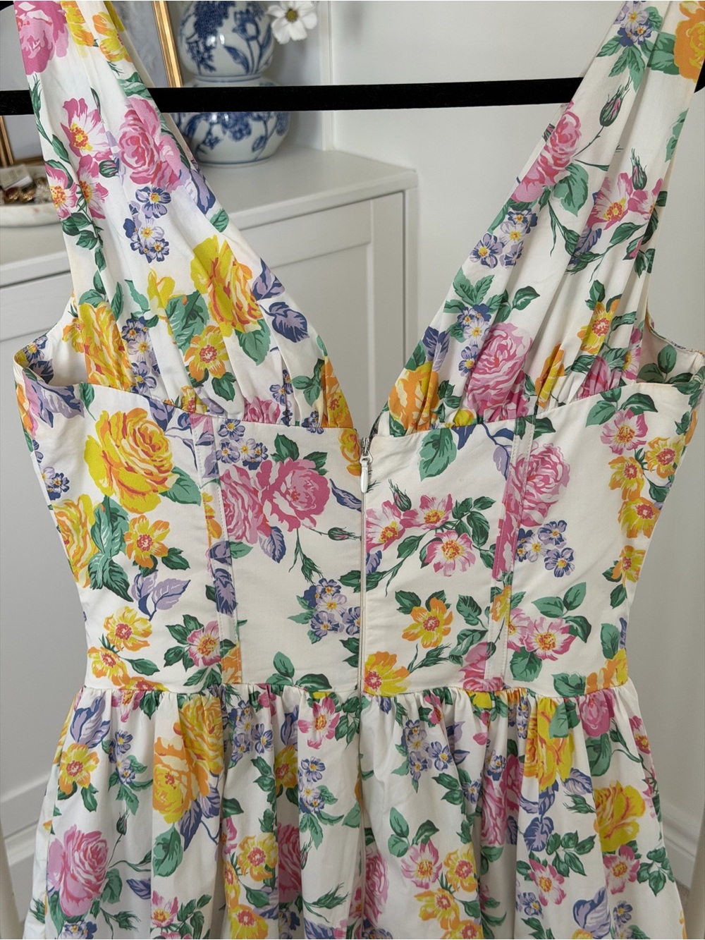 House of CB White Maxi Dress with Pink & Yellow Floral Print - Picture 6 of 9
